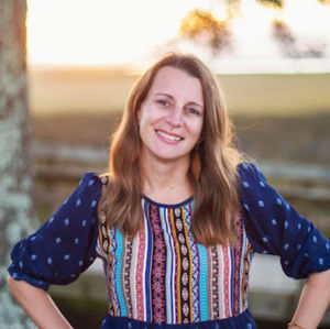 Meet your Posher, Erin b.